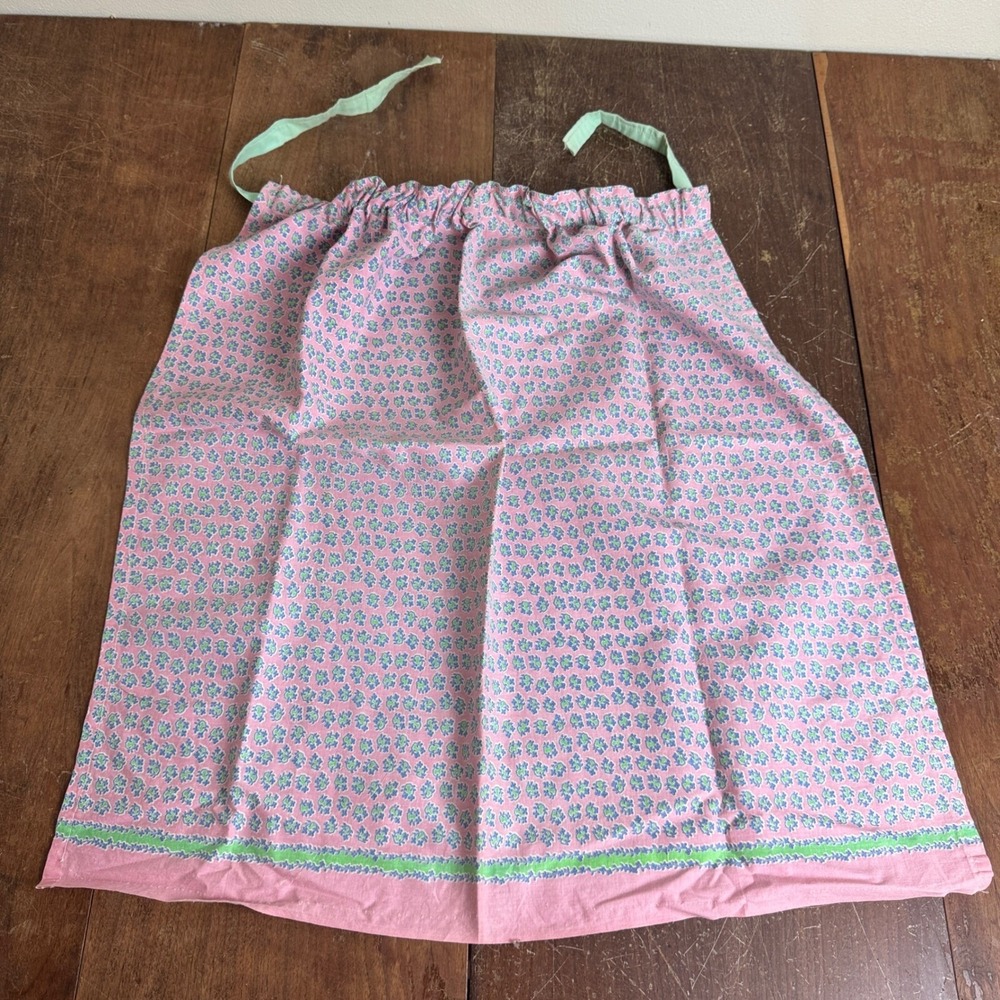 Vintage pink blue floral basic‎ apron with tie waist